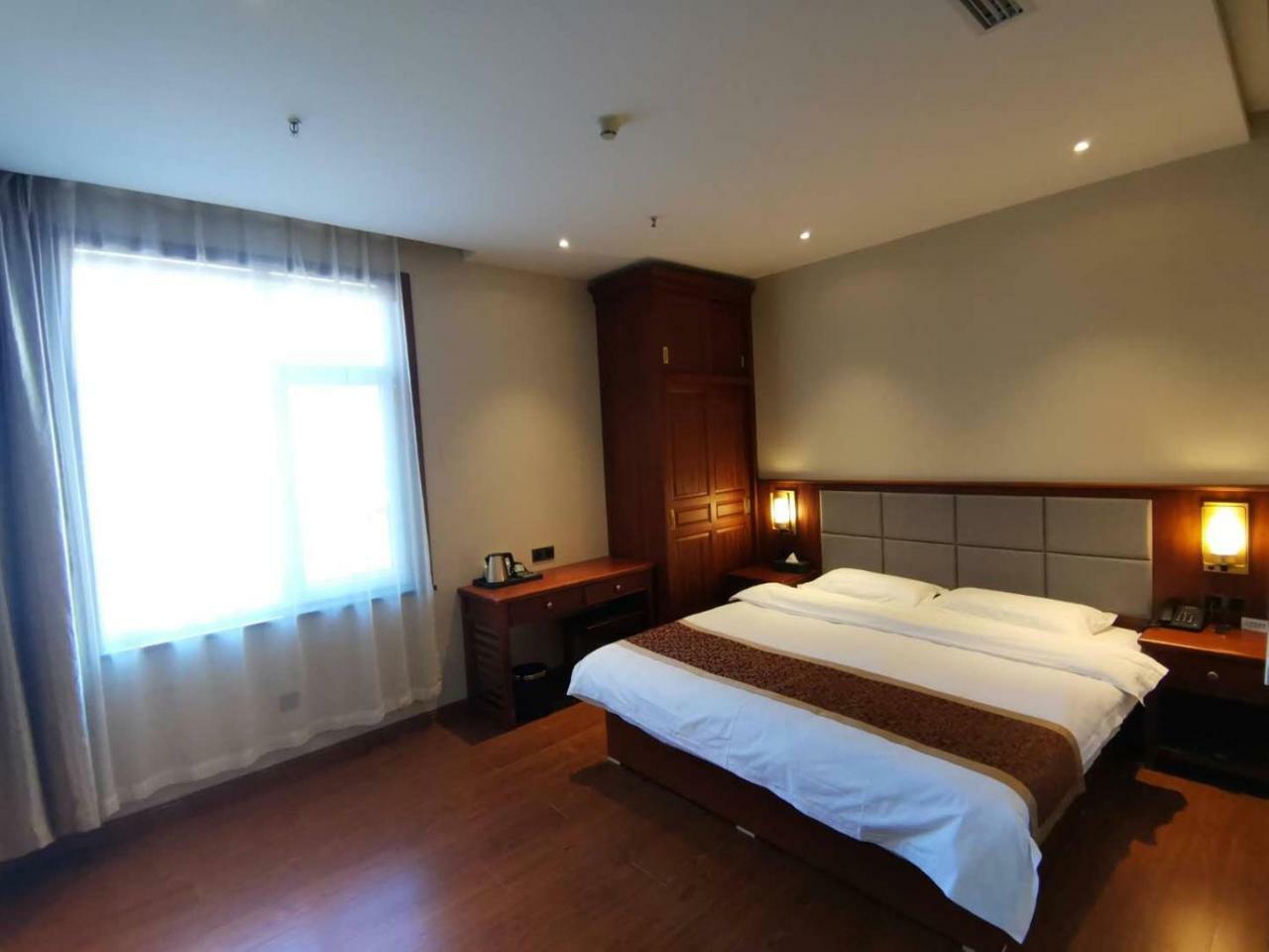 Beijing Gongmei Blue Peacock Business Hotel Exterior foto